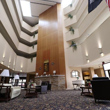 Hotel Mead&Conference Center Wisconsin Rapids Exterior foto