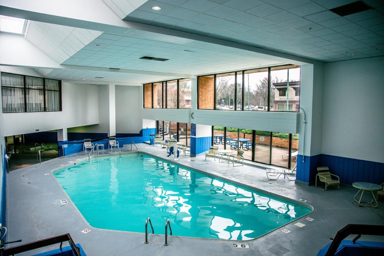Hotel Mead&Conference Center Wisconsin Rapids Exterior foto
